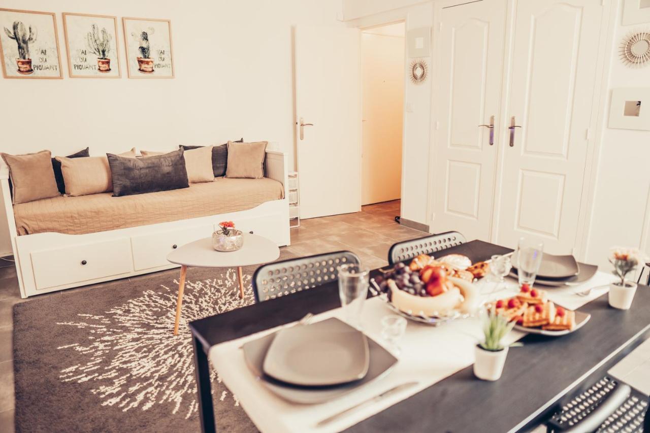 Magnifique Studio Centre Ville Toulon - Spacieux Climatisation Calme Rare Pas De Parking Prive Stationnement Gratuit Dans La Rue Exterior photo
